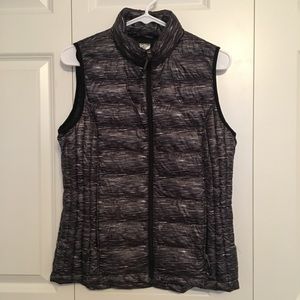 MAKE AN OFFER 32 DEGREES Packable Puffer Vest